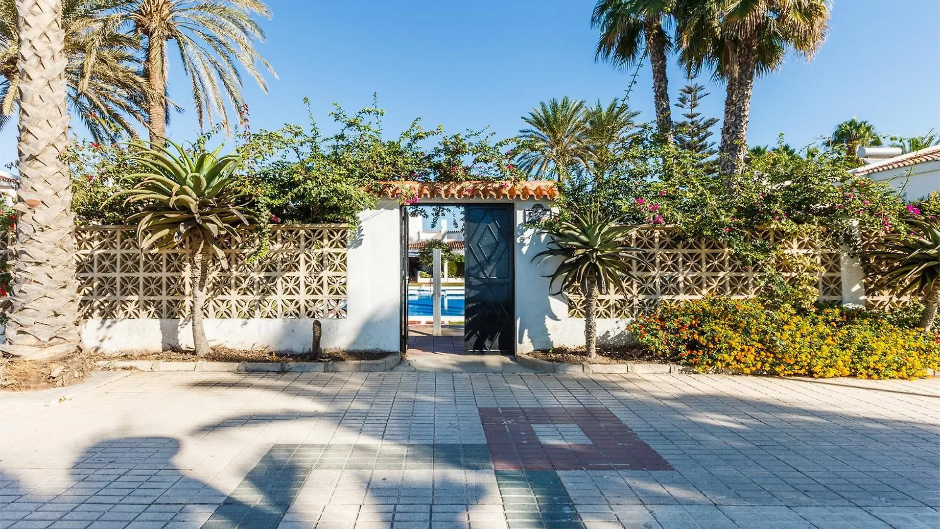 Mares - Traina Villa Caleta De Velez